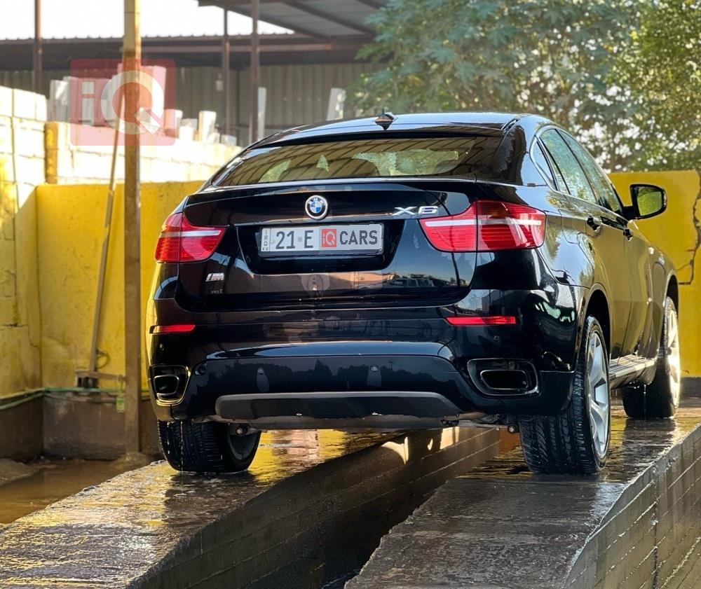 بی ئێم دەبڵیو X6